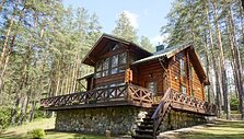 Sodyba &Scaron;venčionių rajone, pu&scaron;yne, ant Ra&scaron;ios ežero kranto (385 000 Eur)