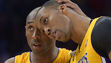 Kobe Bryantas ir Dwightas Howardas