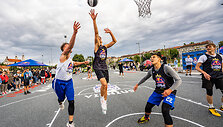 &bdquo;Red Bull Half Court&ldquo;