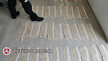 klaipedos-kriminalistai-sulaike-asmenis-itariamus-padejimu-legalizuoti-nusikalstamu-budu-igyta-turta