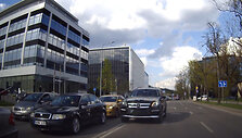 fotopolicija-mercedes-manevras-grubiai-pazeidziant-keliu-eismo-taisykles-6448089d4c985
