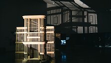 Projektas &bdquo;Villa Lituania&ldquo;, pristatytas Lietuvos paviljone Venecijoje, apkeliavo kelias &scaron;alis, buvo apra&scaron;ytas solidžiuose leidiniuose