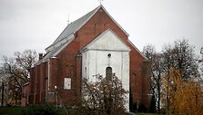Ekskursijos pradžia &ndash; prie Kėdainių &scaron;v. Jurgio bažnyčio