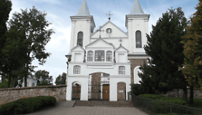 Laukuvos &scaron;v. Kryžiaus Atradimo bažnyčia