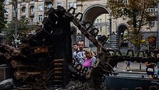 Kyjive &ndash; suniokotos rusų technikos paradas