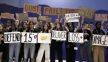 Jaunieji klimato aktyvistai COP27 konferencijoje