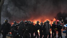 Protestas Paryžiuje Gegužės 1-ąją
