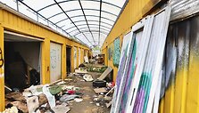 Sąvartynu tapęs geltonųjų kioskų turgus &Scaron;e&scaron;kinėje