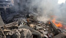 IBRAHEEM ABU MUSTAFA / REUTERS