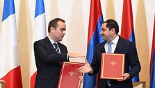 KAREN MINASYAN / AFP