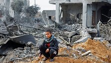 IBRAHEEM ABU MUSTAFA / REUTERS