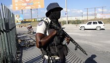 Odelyn Joseph / AP