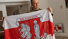 Baltarusijoje surengta dar viena reidų prie&scaron; opozicijos aktyvistus banga / KUBA STEZYCKI / REUTERS