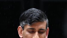 HENRY NICHOLLS / AFP