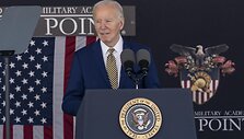 JAV karo akademijos 2024 m. absolventų ceremonija. / Lev Radin / ZUMAPRESS.com
