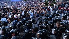 KAREN MINASYAN / AFP