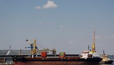 JT generalinis sekretorius Guterres aplanko Odėsos uostą. / VALENTYN OGIRENKO / REUTERS