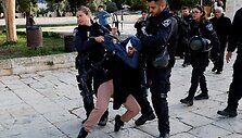 false / AMMAR AWAD / REUTERS