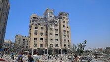 Izraelis vykdo atsakomuosius smūgius prie&scaron; Gazos Ruožo / Rizek Abdeljawad / ZUMAPRESS.com