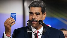 Venesueloje patvirtinus N. Maduro pergalę prezidento rinkimuose laukiama naujų protestų / FEDERICO PARRA / AFP