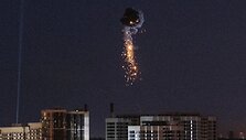 Ukrainos oro pajėgos numu&scaron;ė 60 dronų / Evgeniy Maloletka / AP