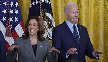 Prezidentas Bidenas kalba apie ginkluotą smurtą. / Chris Kleponis / ZUMAPRESS.com