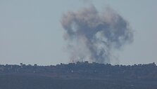 Tebejantys prie&scaron;i&scaron;kumai tarp Hezbollah ir Izraelio Libane. / Aziz Taher / REUTERS