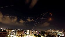 Izraelio &bdquo;Geležinio kupolo&ldquo; oro gynybos sistema / RONEN ZVULUN / REUTERS