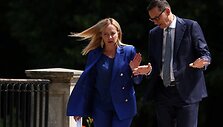 Giorgia Meloni ir Mateuszas Morawieckis / KACPER PEMPEL / REUTERS