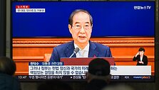 Han Duck-soo / Kim Jae-Hwan / ZUMAPRESS.com