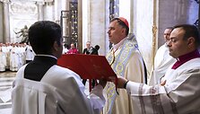 Gomez/ Vatican Pool/Spaziani / picture alliance / Gomez/ Vatican Pool/Spaziani