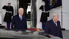 Alex Brandon / AP