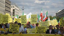 Aktyvistai Irane protestuoja prie&scaron; mirties bausmių taikymą / Stefanie Loos / REUTERS