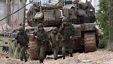 Izraelio kariai Vakarų Krante / Nidal Eshtayeh / ZUMAPRESS.com