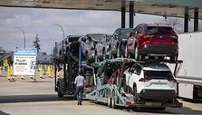 Automobilių importas / BILL PUGLIANO / Getty Images via AFP