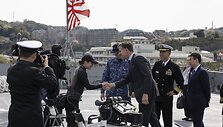 NATO vadovas Japonijoje / Stanislav Kogiku / ZUMAPRESS.com