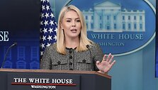 Baltųjų rūmų spaudos sekretorė Karoline Leavitt / Alex Brandon / AP