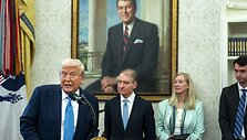 Donaldas Trumpas Baltuosiuose rūmuose / Bonnie Cash - Pool via CNP / picture alliance / Consolidated News Photos