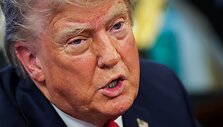 D. Trumpas / Samuel Corum - Pool via CNP / picture alliance / Consolidated News Photos