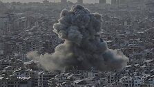 Izraelio smūgiai Beirutui / Bilal Hussein / AP