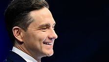 Markas Carney / MINAS PANAGIOTAKIS / Getty Images via AFP