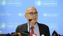 V. Turkas / Mahmud Hossain Opu / AP