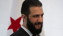 Khalil Ashawi / REUTERS