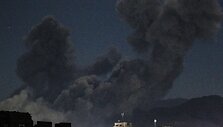 JAV smūgiai Sanoje / MOHAMMED HUWAIS / AFP