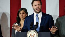 JAV viceprezidentas J. D. Vance'as / JEFF KOWALSKY / AFP