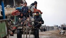 Perkelti palestiniečiai / BASHAR TALEB / AFP