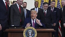 Donaldas Trumpas / Evan Vucci / AP