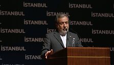 Abbasas Araghchi / Khalil Hamra / AP
