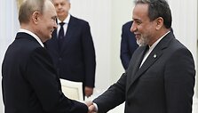 V. Putinas su A. Araghchi / Alexander Kazakov / AP