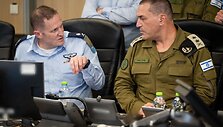 IDF / ZUMAPRESS.com